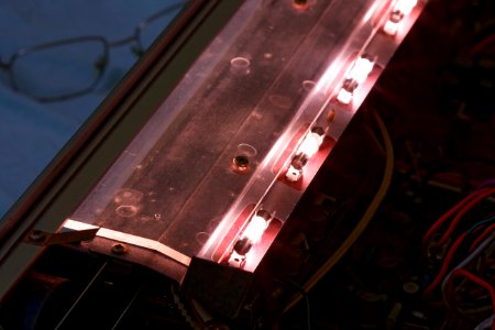 Sharp Optonica SA-2121H receiver dial lighting 03