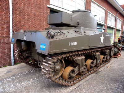 Sherman M4 no T341213 pic1