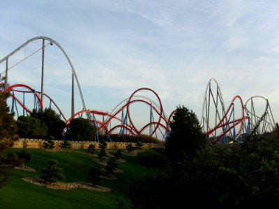 Shambhala et Dragon Khan
