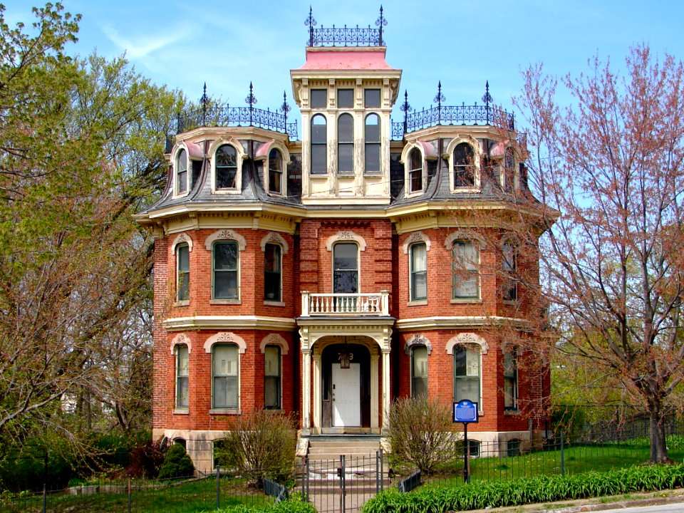 Sharon House Davenport IA