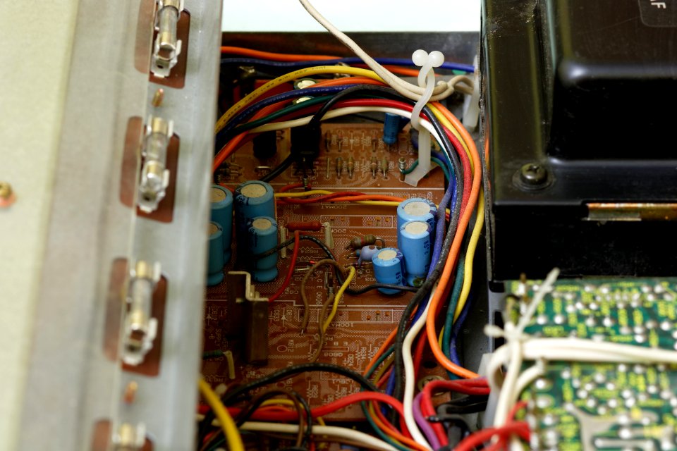 Sharp Optonica SA-2121H receiver pcbs