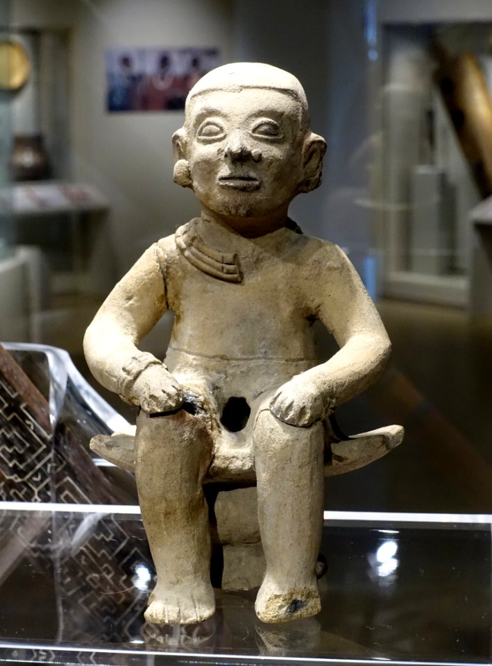 Shamanic figurine on seat of power, La Tolita, Esmeraldas Province, Western Ecuador, c. 500 AD, ceramic - Spurlock Museum, UIUC - DSC05912
