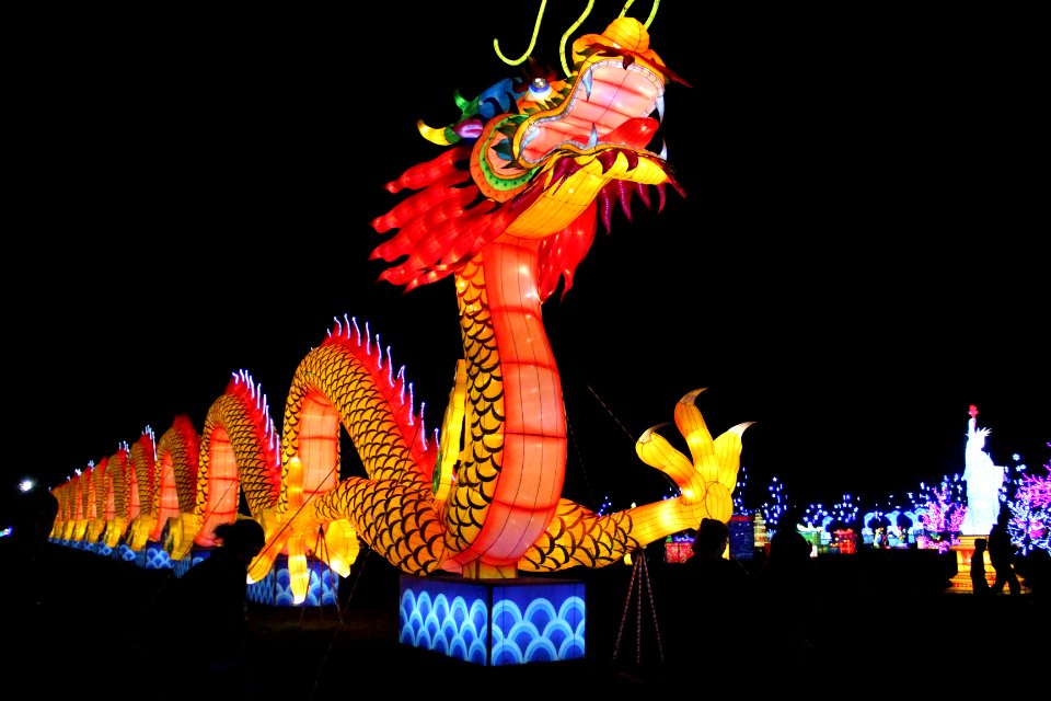 Shakopee Lantern Light Festival - Dragon Oct 2017 2