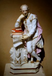 Shakespeare, Derby Porcelain Factory, British, c. 1780-1810, soft-paste porcelain, slip-case in sections, painted in enamels - Princeton University Art Museum - DSC07065