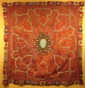 Shawl from Kashmir, mid-19th century, Honolulu Museum of Art, 3976.1 photo