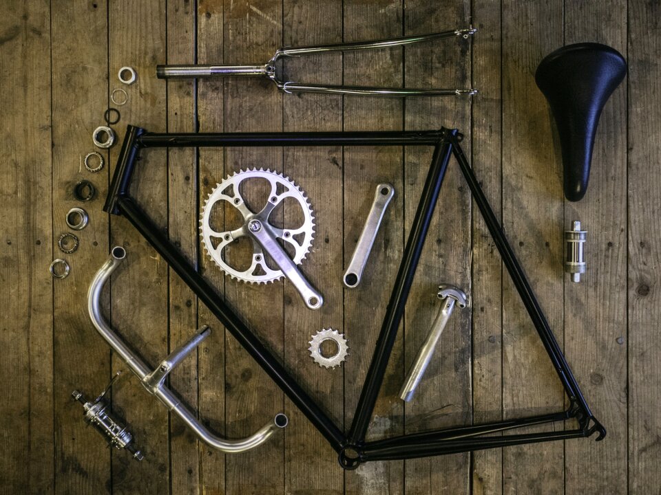 Parts the composition of the assembly