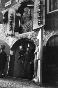 Sex-shops in Amsterdam, Bestanddeelnr 924-1903