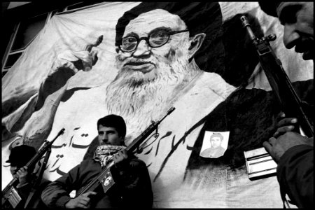 Shariatmadari supporter