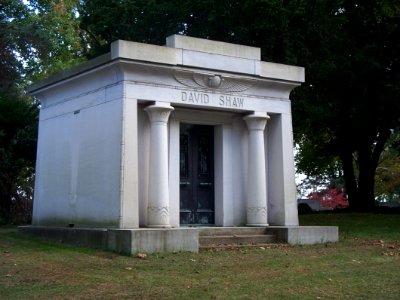 Shaw (David) Mausoleum, Homewood Cemetery, 2015-10-08, 01
