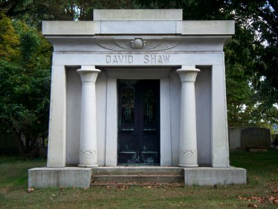Shaw (David) Mausoleum, Homewood Cemetery, 2015-10-08, 02