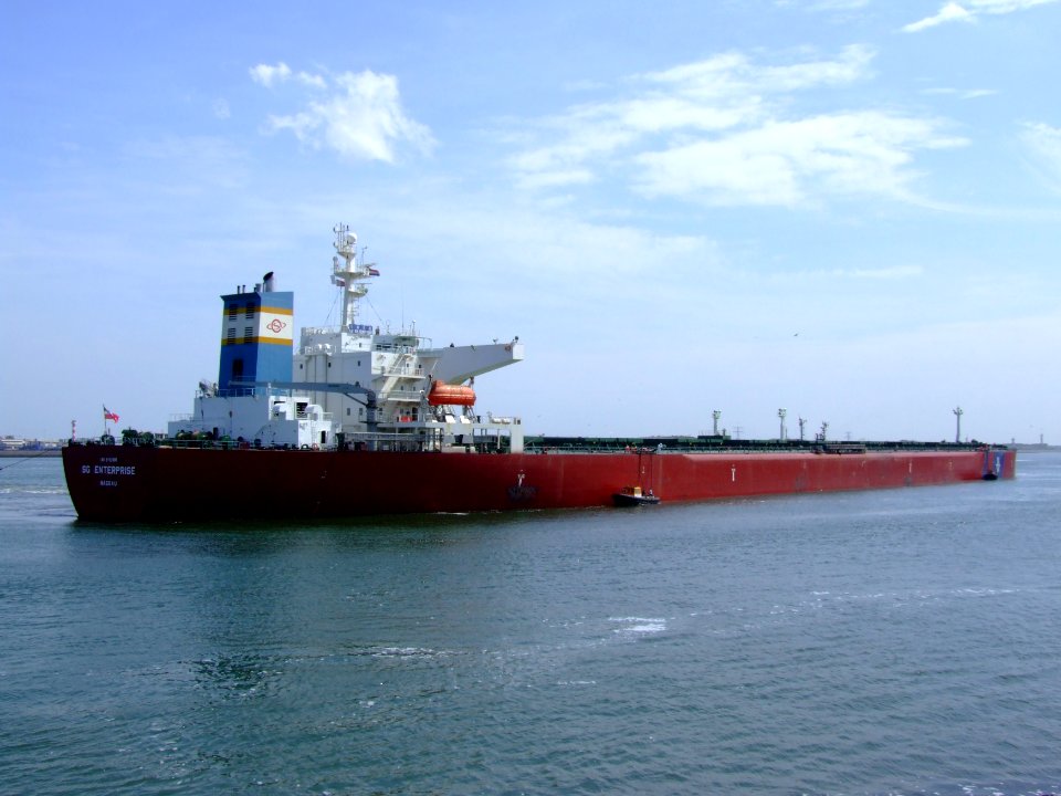SG Enterprise p26 approaching Port of Rotterdam, Holland 20-May-2007