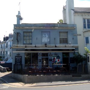 Shakespeare's Head pub, 1 Chatham Place, Brighton (July 2019) (1)