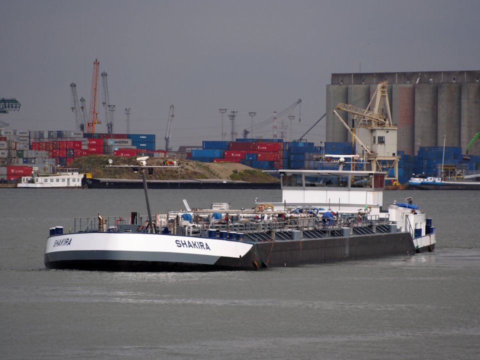 Shakira (ship, 2004), ENI 02326367, Port of Antwerp pic3