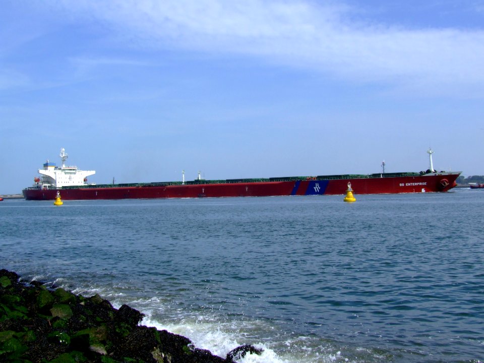 SG Enterprise p21 approaching Port of Rotterdam, Holland 20-May-2007