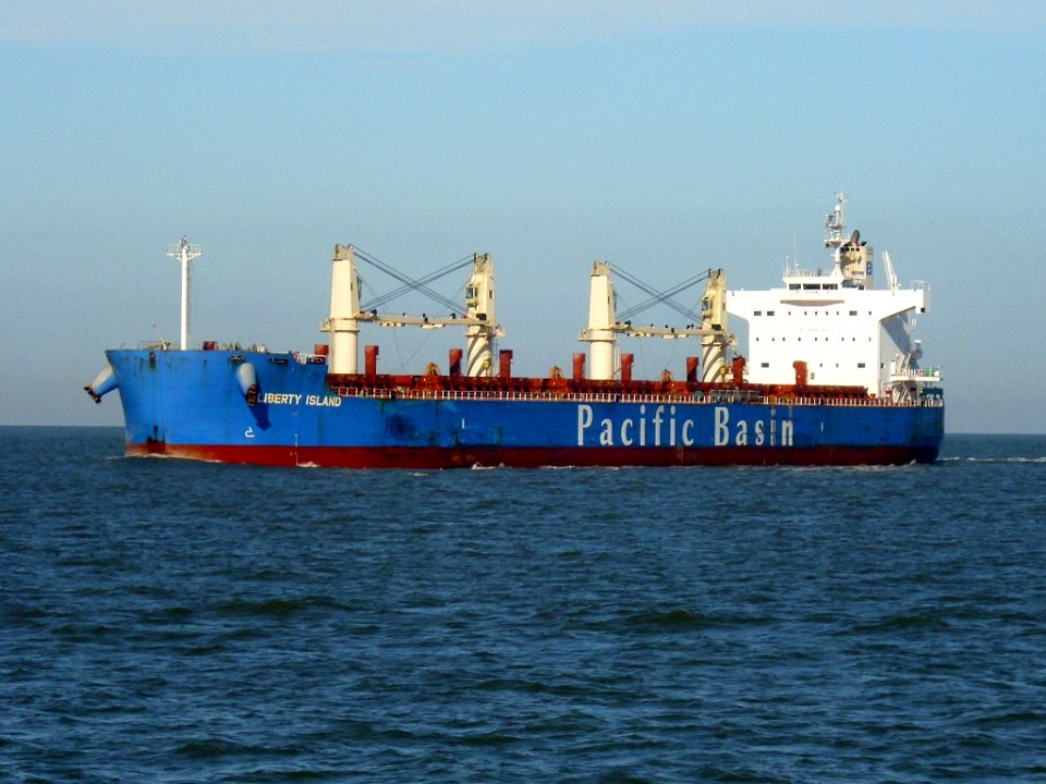Ship Liberty Island IMO9520986 (1)