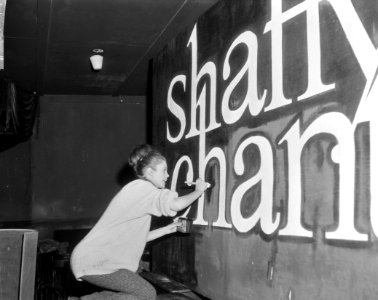 Shaffy Chantant verhuisd naar Rembrandttheater, Loes Hamel aan het werk, Bestanddeelnr 917-4174