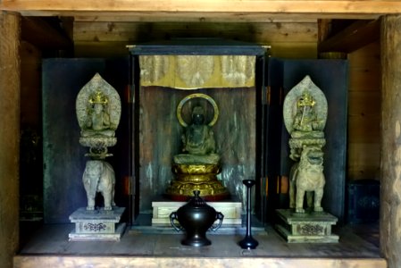 Shakado Hall - Chusonji, Hiraizumi, Iwate - DSC04915