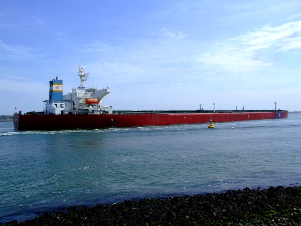 SG Enterprise p24 approaching Port of Rotterdam, Holland 20-May-2007