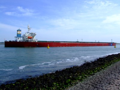SG Enterprise p23 approaching Port of Rotterdam, Holland 20-May-2007
