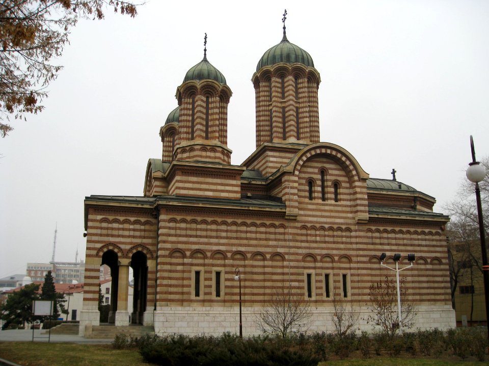 Sf Dumitru Craiova 10