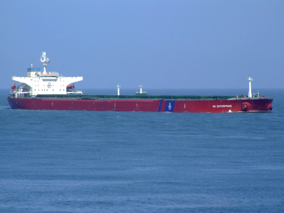 SG Enterprise p06 approaching Port of Rotterdam, Holland 20-May-2007