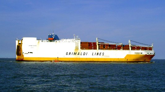 Ship Grande Africa (3)