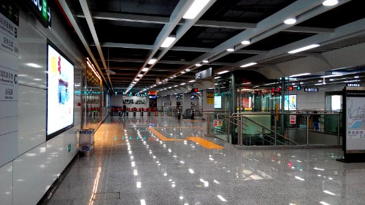Shenzhen Metro Line 9 Shenwan Sta Concourse