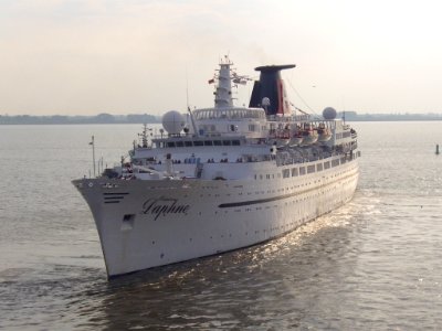 Ship Princess Daphne (1)