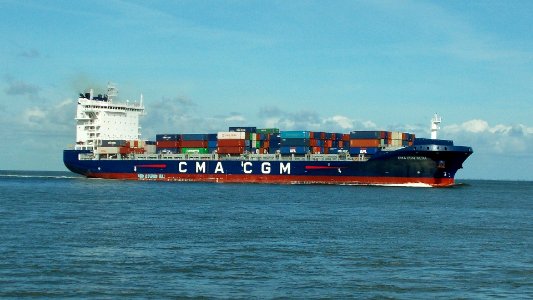 Ship CMA CGM Neva (2)