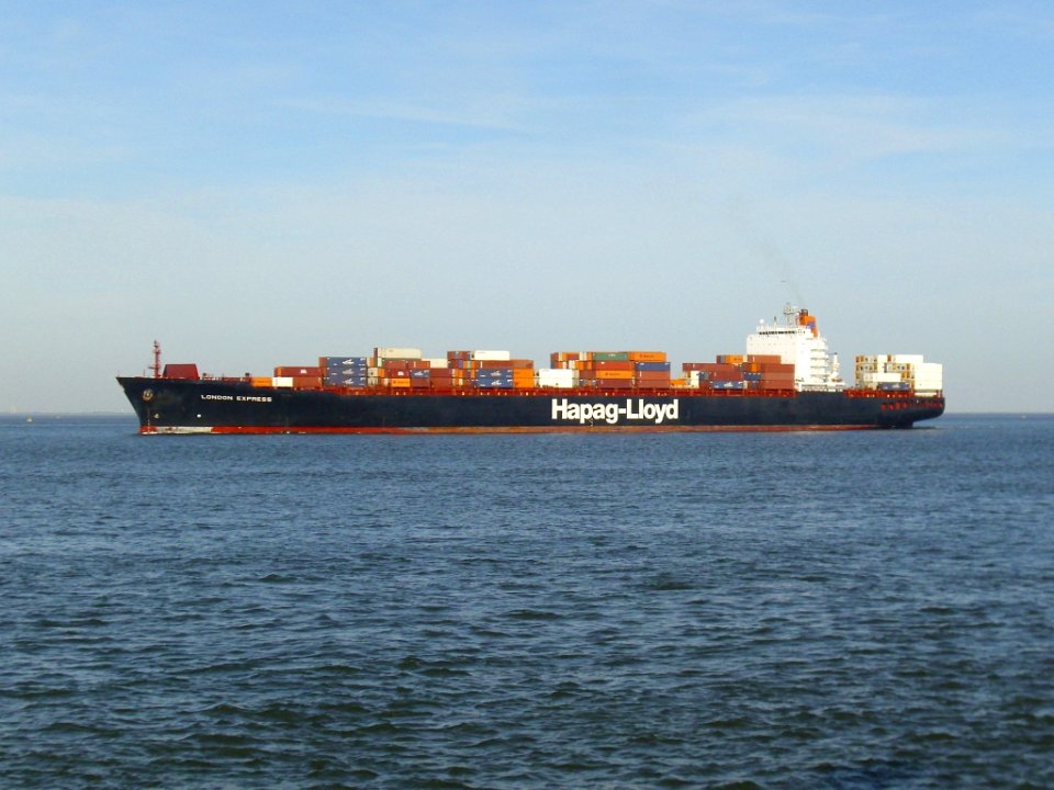 Ship London Express (1)