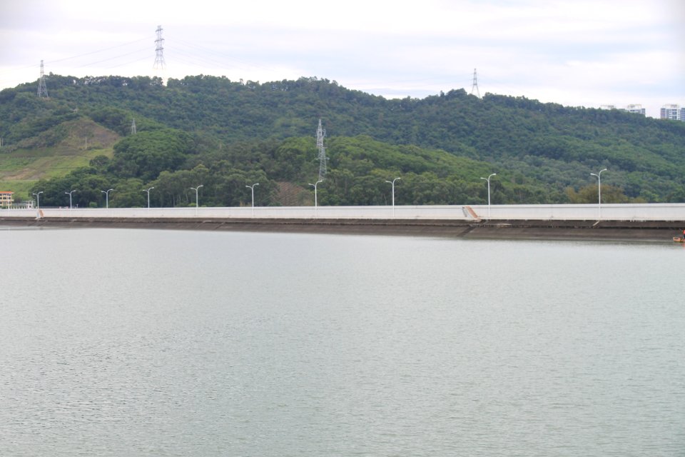 Shenzhen Reservoir Dam2