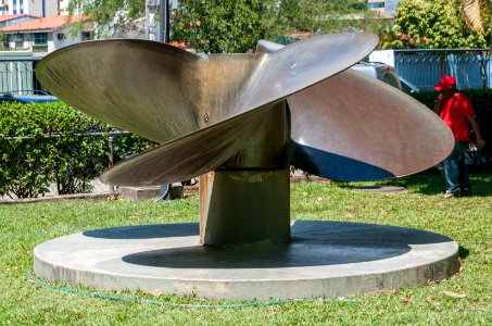 Ship propeller