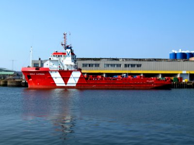 Shelf Express IMO 8521531 at IJmuiden p1 19April2009