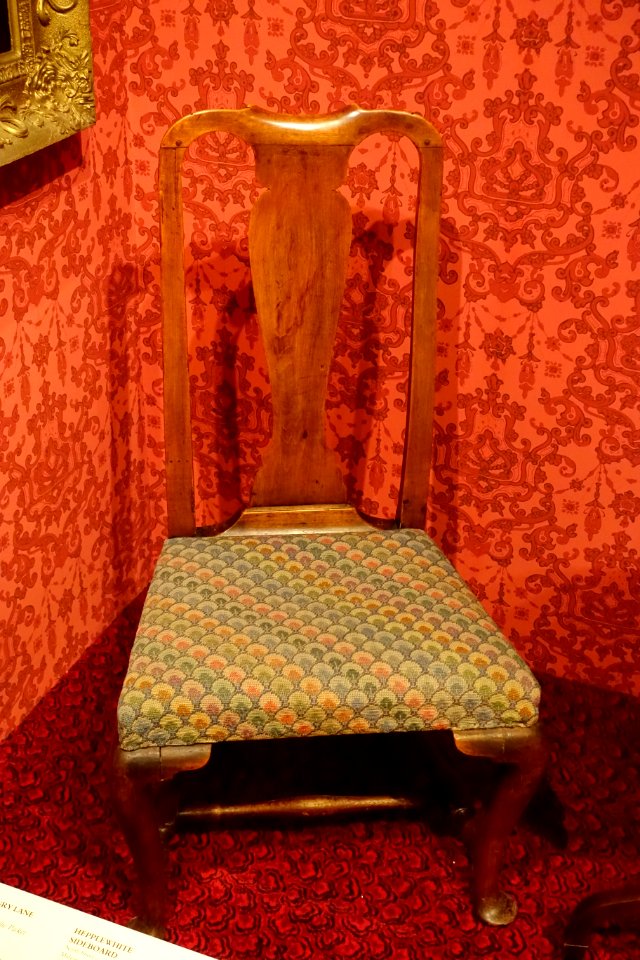 Side chair, American, c. 1750 - Cape Ann Museum - Gloucester, MA - DSC01253
