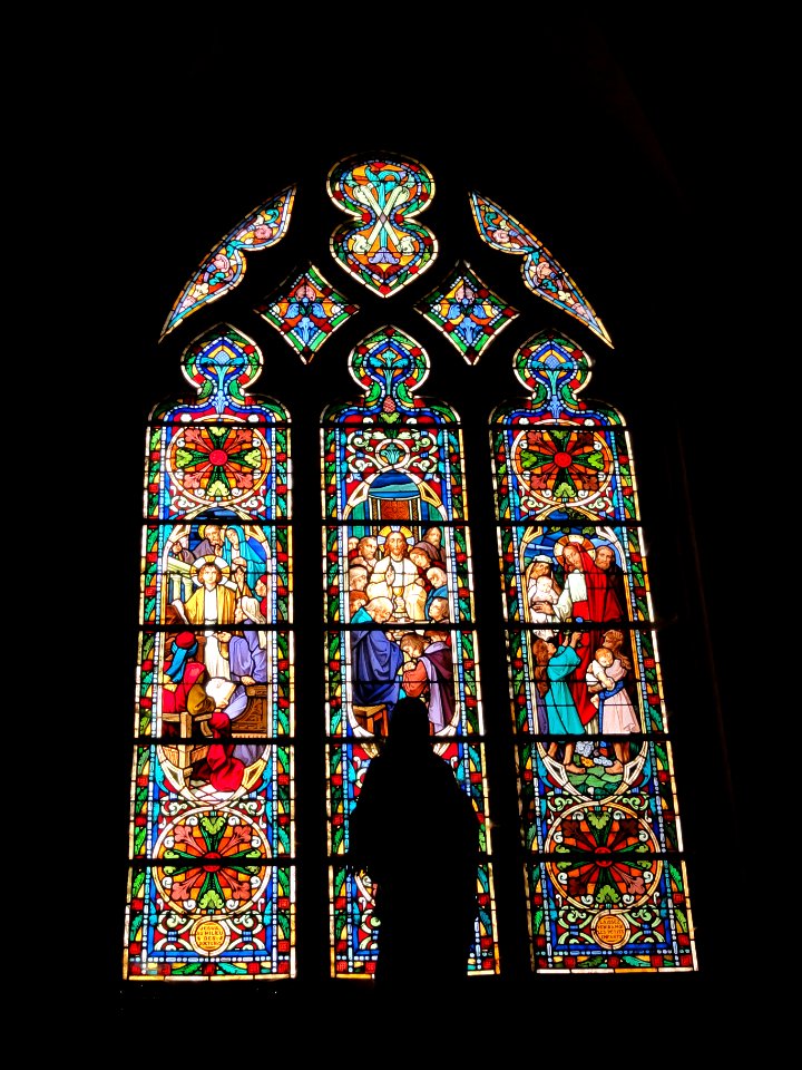 Sissonne (Aisne) Église Saint-Martin, vitrail (05)