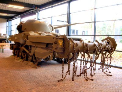 Sherman Crab Minesweeper T147955 'Avalon' pic1