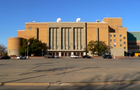 Sioux City Municipal Auditorium from E 2