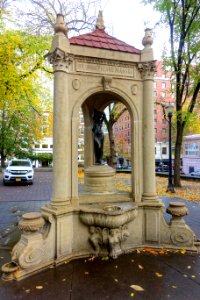 Shemanski Fountain - Portland, Oregon - DSC08362