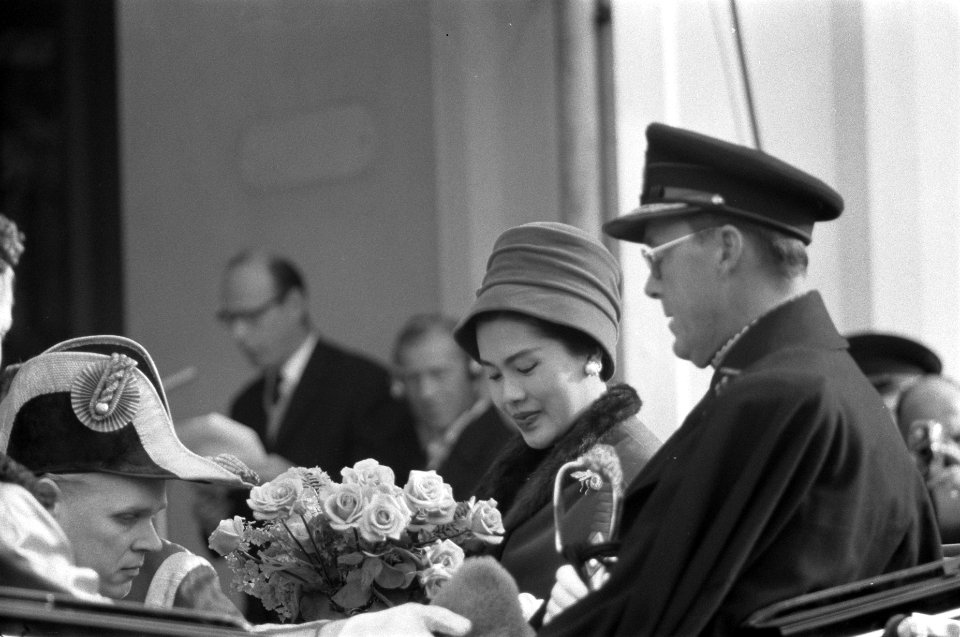 Sirikit Bernhard 1960, Bestanddeelnr 911-6969