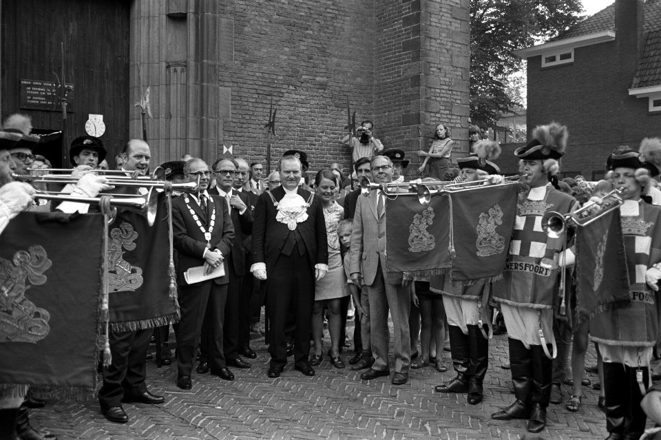 Sir James Miller (waarnemend burgemeester Londen) en burgemeester Troostwijk van, Bestanddeelnr 924-8402
