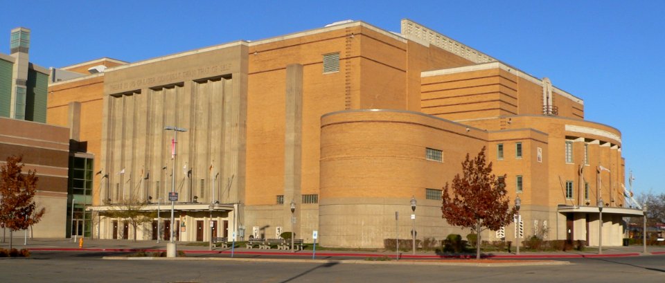 Sioux City Municipal Auditorium from SW 3