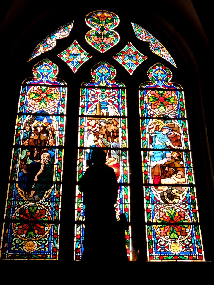 Sissonne (Aisne) Église Saint-Martin, vitrail (09)