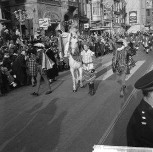 Sinterklaas-intocht in Amsterdam, Bestanddeelnr 914-5184 photo