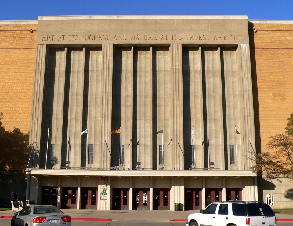 Sioux City Municipal Auditorium E center