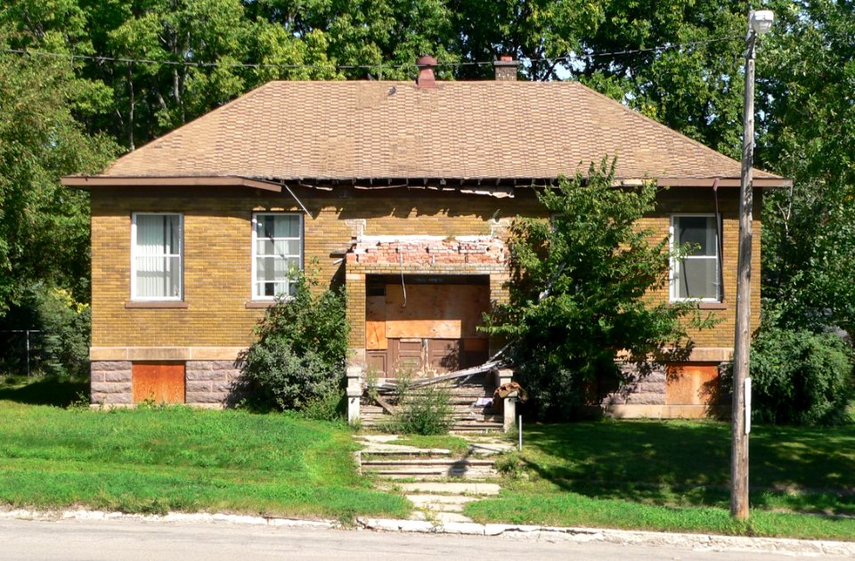 Sisseton Carnegie library from S 1