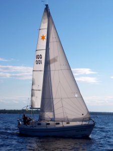 Sirius 28 sailboat Risky Business 2607