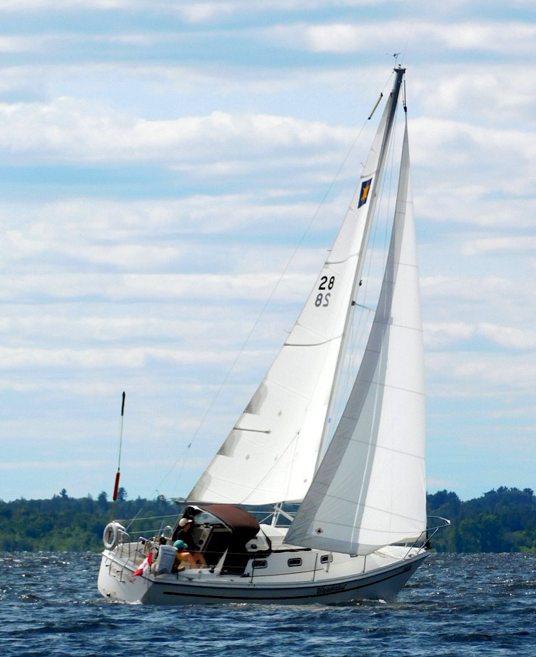 Sirius 28 sailboat Wanderlust 2133