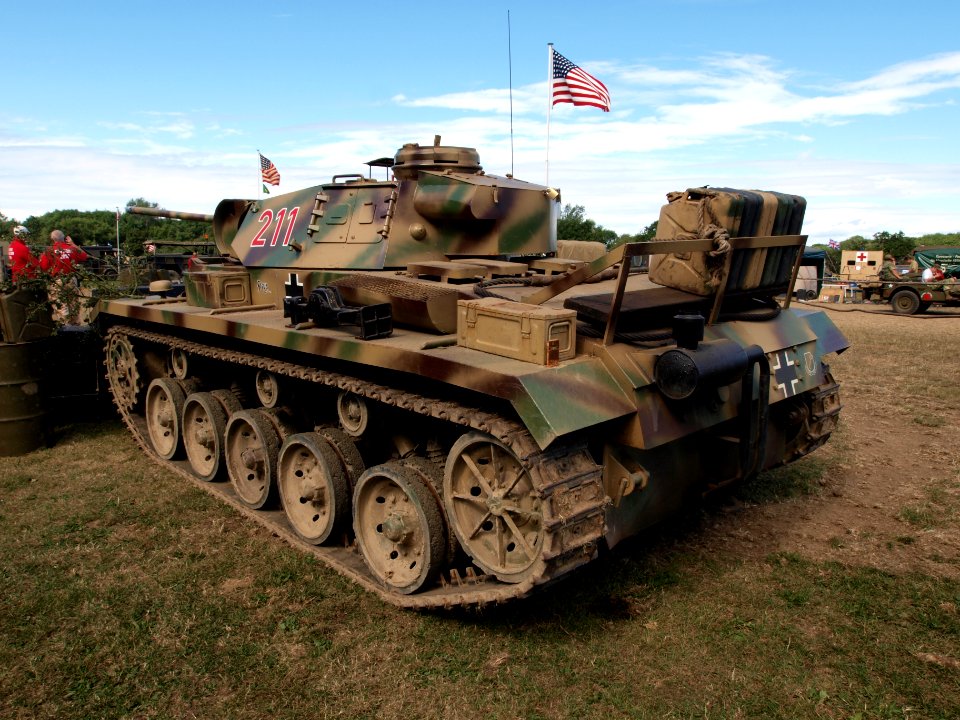 Simulating a Panzerkampfwagen III or IV pic1