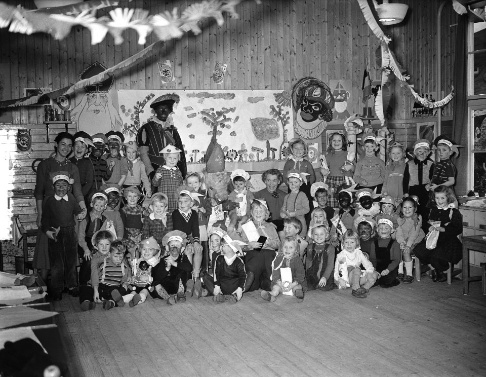 Sint Nicolaasfeest school Uiterwaardenstraat Amsterdam, Bestanddeelnr 906-8706