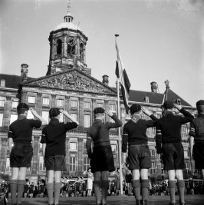 Sint Jorisdag der verkenners op Dam, Bestanddeelnr 905-0701